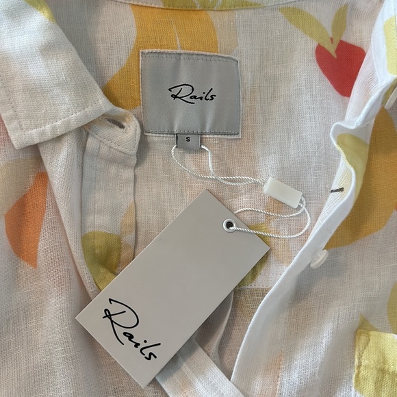 Rails NWT Whitney Fruits Linen Top | Size Small 🍌 - Picture 12 of 16